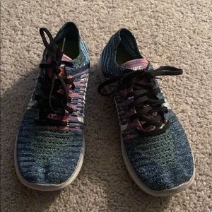 Multicolored Nike Free Run Flyknit